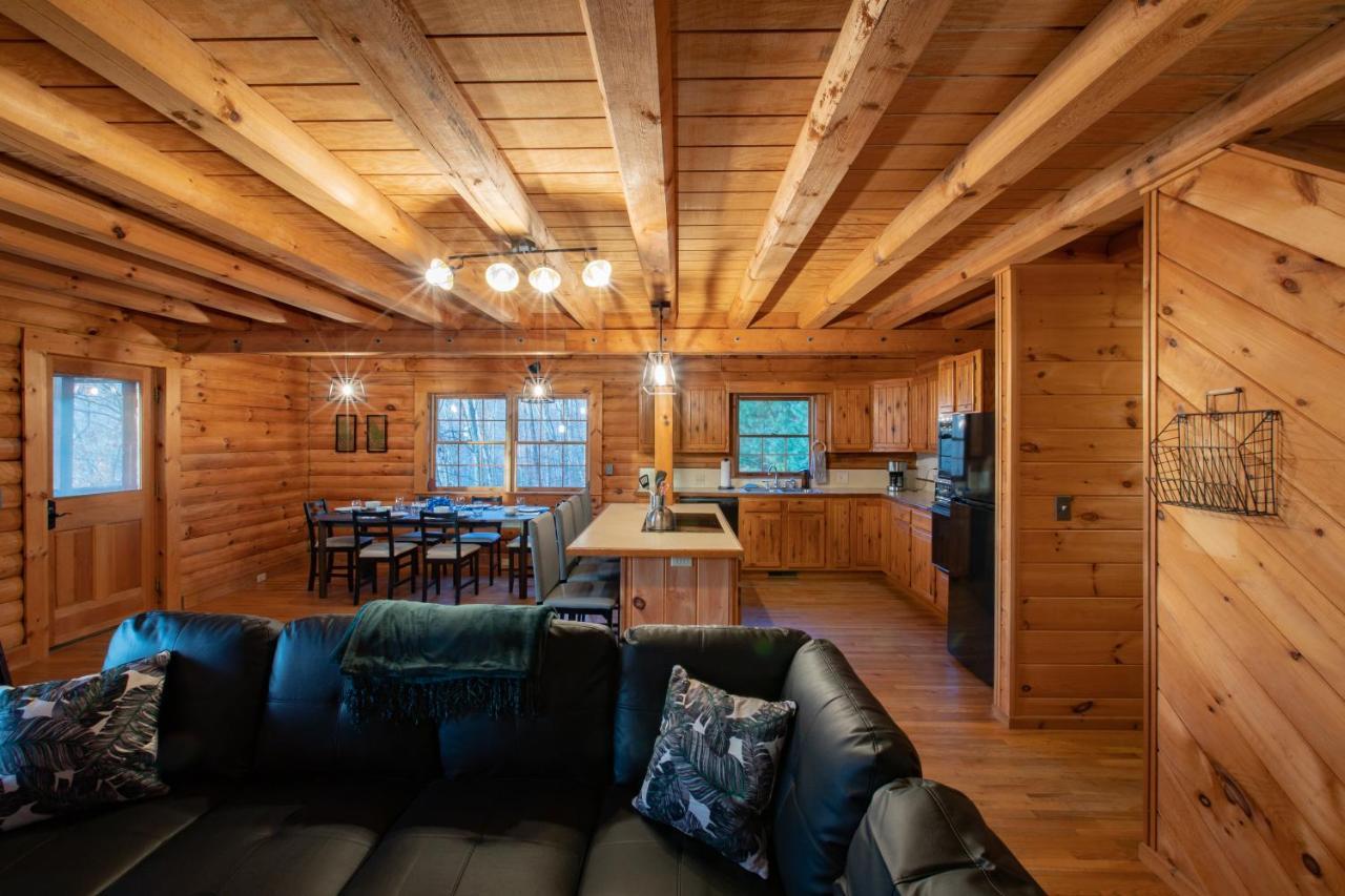 Treetops Cabin Easy To Asheville With Fast Wifi And Great View Swiss المظهر الخارجي الصورة