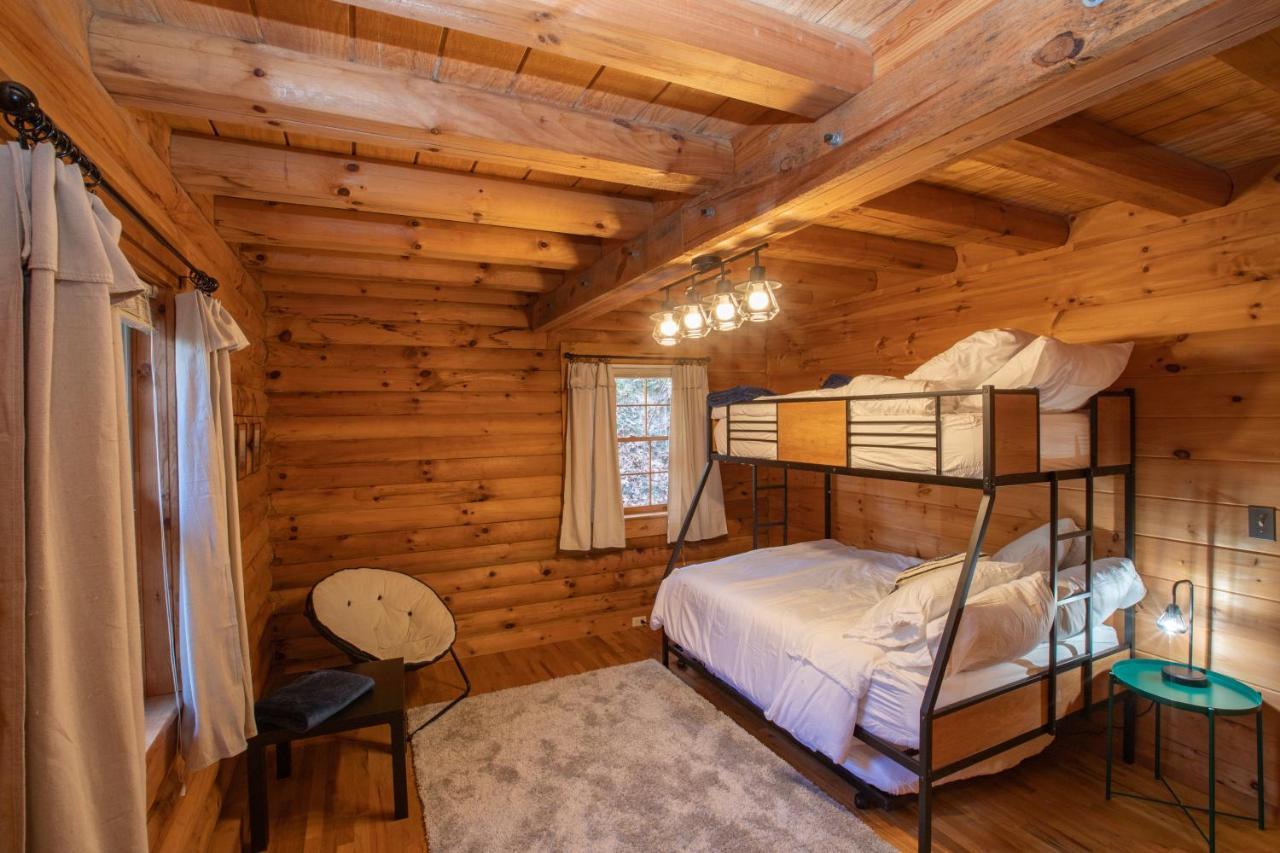Treetops Cabin Easy To Asheville With Fast Wifi And Great View Swiss المظهر الخارجي الصورة