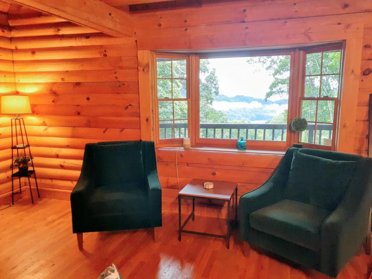 Treetops Cabin Easy To Asheville With Fast Wifi And Great View Swiss المظهر الخارجي الصورة
